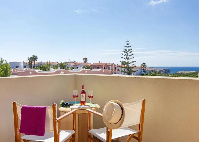 Mares By קאלה אן בלאנס