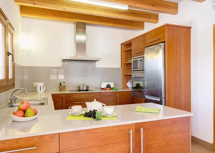 Mares By וילה קאלה אן בלאנס